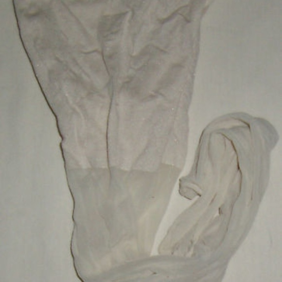 Sheer ivory/cream control top pantyhose